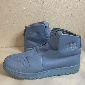 Nike Air 1 Sage XX Carolina Blue Sneakers size 9.5 Womens A01526-400 Preowned